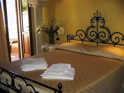 B&B Villa Fior Di Loto Limone sul Garda Bagian luar foto
